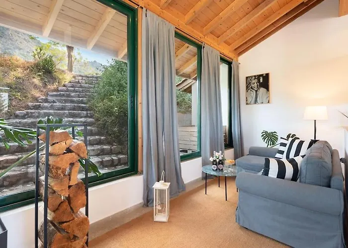 펜션 4 Bd Luxurious With Swimming Pool *