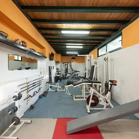 4 Bd Luxurious With Swimming Pool Sálakos